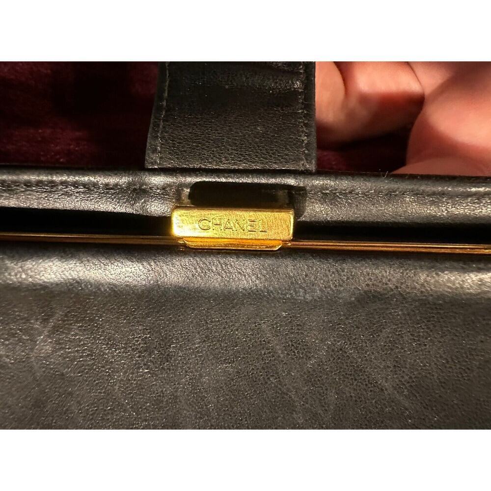 Authentic CHANEL Classic Black Caviar Leather Big CC Bi Fold Snap Long Wallet - Picture 6 of 11